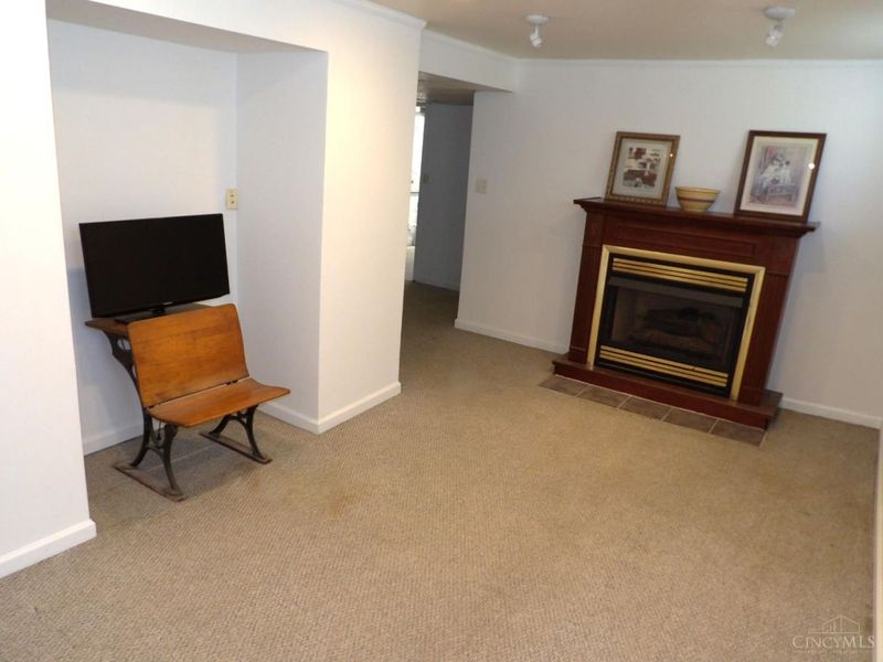 718 Hermosa Avenue, Cincinnati, OH 45238 Photo 36