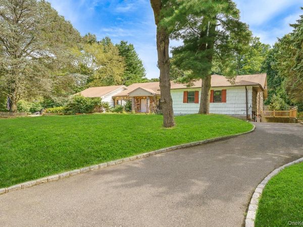 4 Rose Court, Centereach, NY 11720