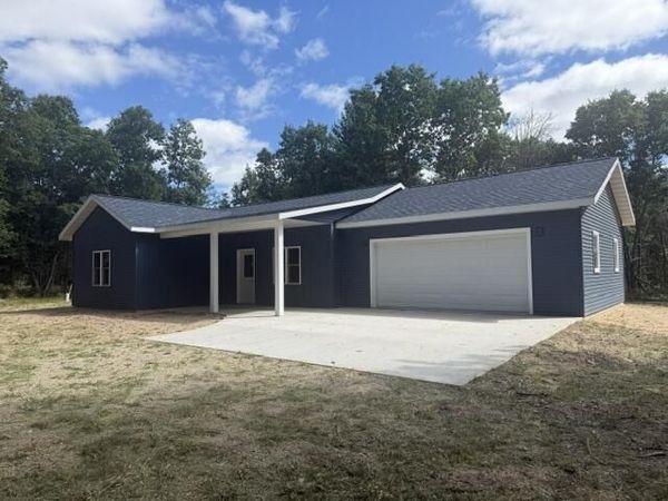6710 W Dana's Circle, Baldwin, MI 49304