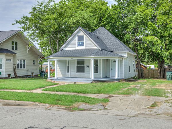 512 S Poplar Street, Sapulpa, OK 74066