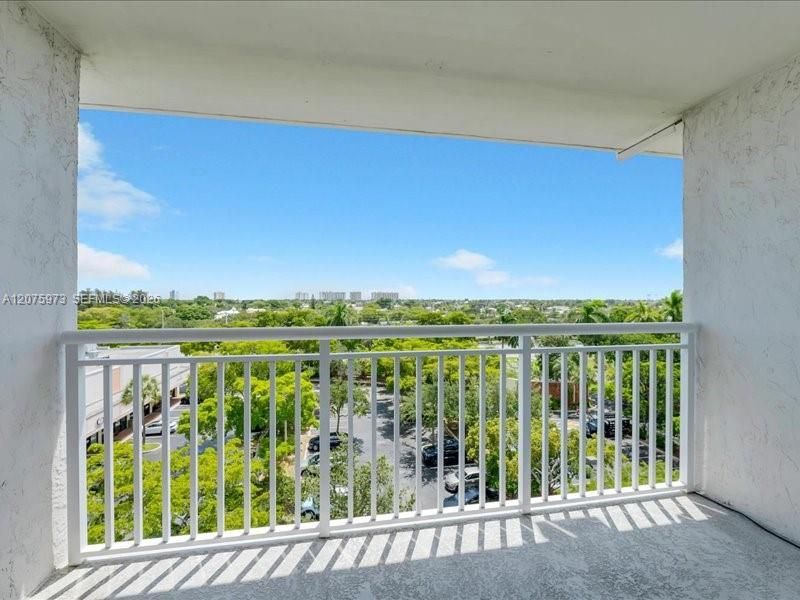 6000 NE 22nd Way , Unit 7G, Fort Lauderdale, FL 33308 Photo