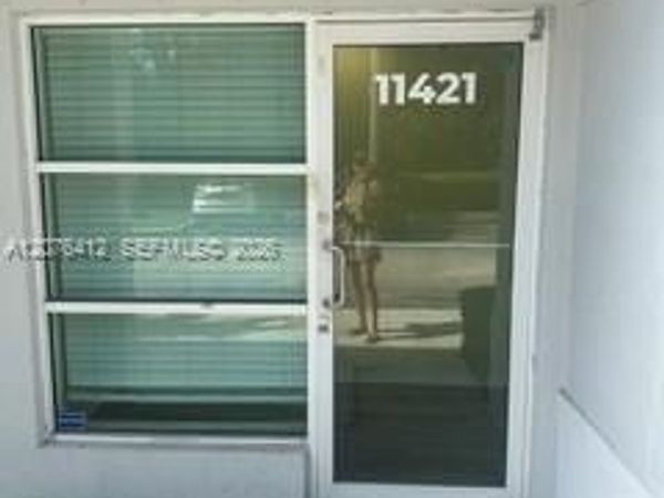 11421 NW 122nd St , Medley, FL 33178