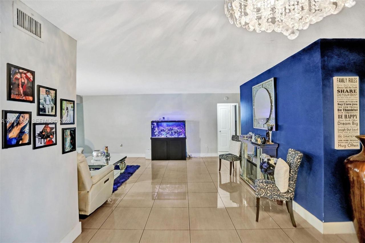7221 Fairway Blvd, Miramar, FL 33023 Photo