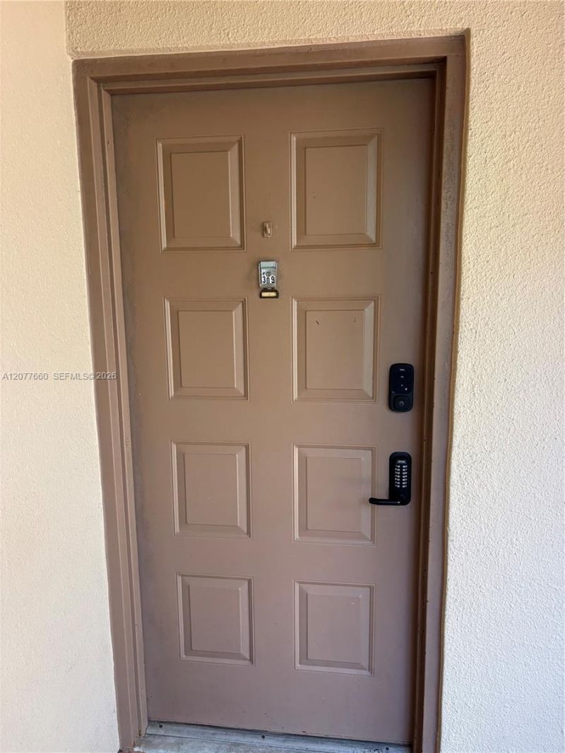 6305 Gage Pl , Unit 309A, Miami Lakes, FL 33014 Photo