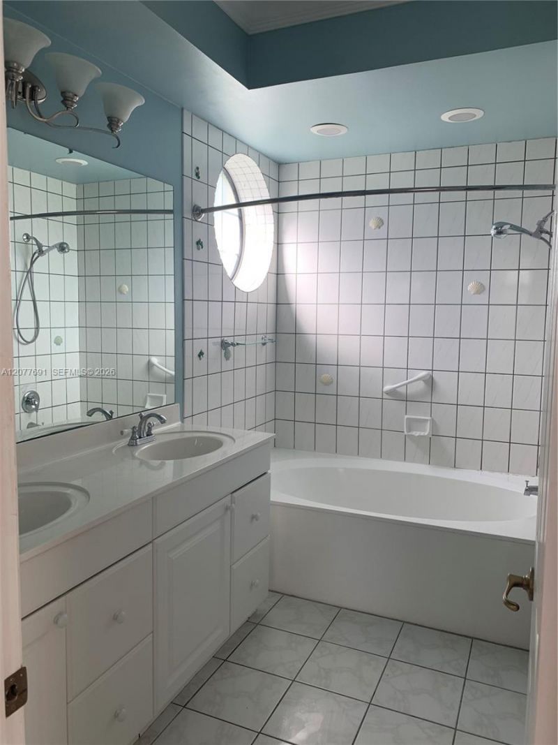 Please Call For Address, Unit 114, Palm Beach Gardens, FL 33418 Photo