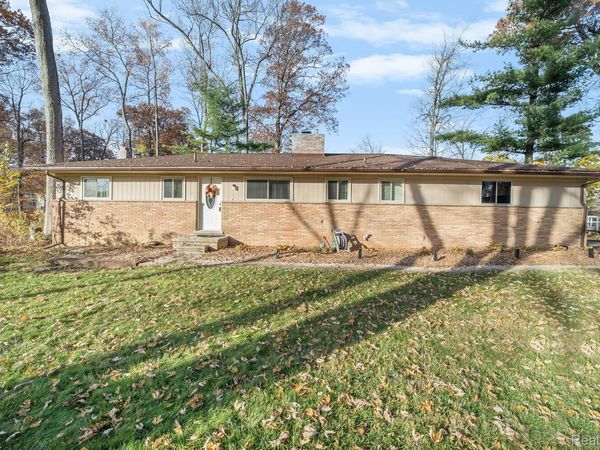 5935 Chickadee Lane , Independence Township, Mi 48346