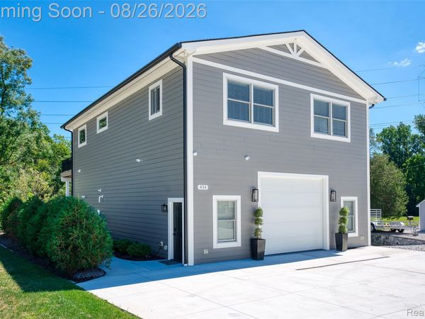 454 E Shore Drive, Northfield Township, Mi 48189