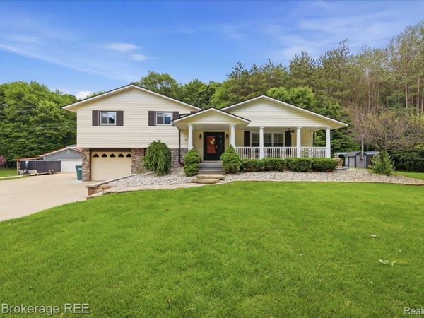 440 N Elm Grove Road , Elba Township, Mi 48446