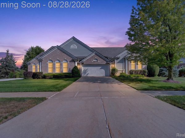16590 Cottonwood Court, Northville Township, Mi 48168