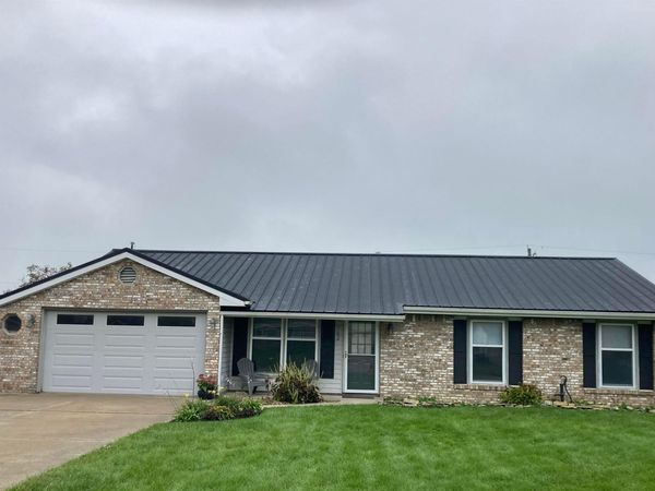 702 Countryside Drive, Ossian, IN 46777