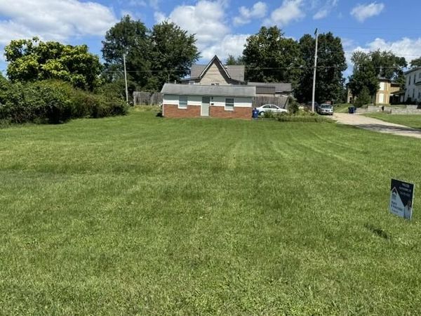 319 Broadway St., Wellston, OH 45692