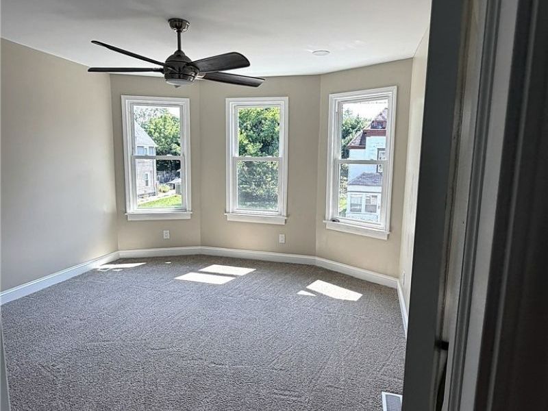10819 Churchill Avenue, Cleveland, OH 44106 Photo 14