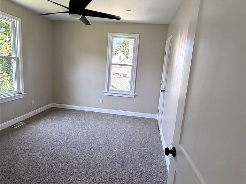 10819 Churchill Avenue, Cleveland, OH 44106 Photo 21
