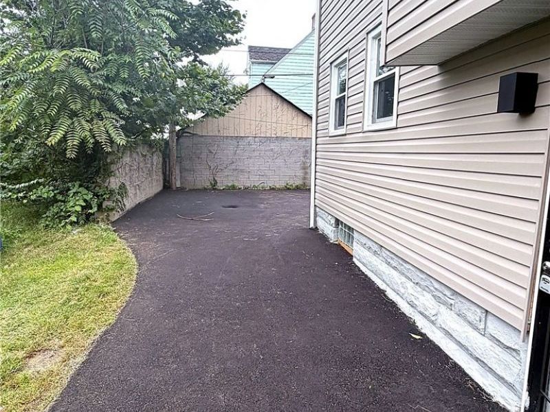 10819 Churchill Avenue, Cleveland, OH 44106 Photo 42