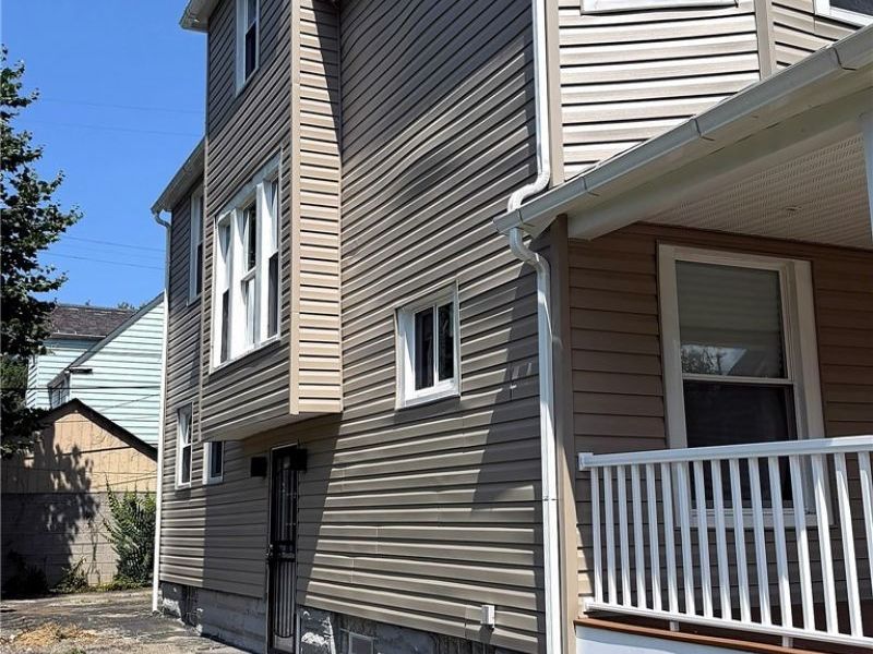 10819 Churchill Avenue, Cleveland, OH 44106 Photo 5