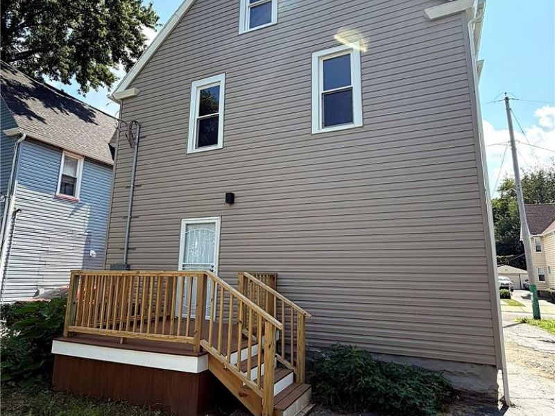 10819 Churchill Avenue, Cleveland, OH 44106 Photo 7