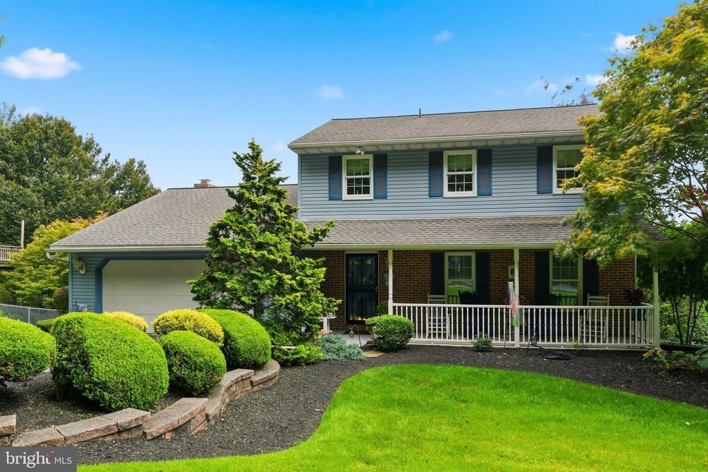 207 W Neversink Road, Reading, PA 19606 Main Photo
