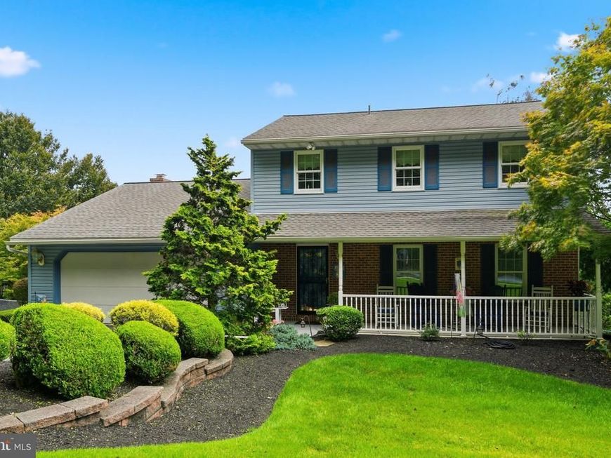 207 W Neversink Road, Reading, PA 19606 Main Photo