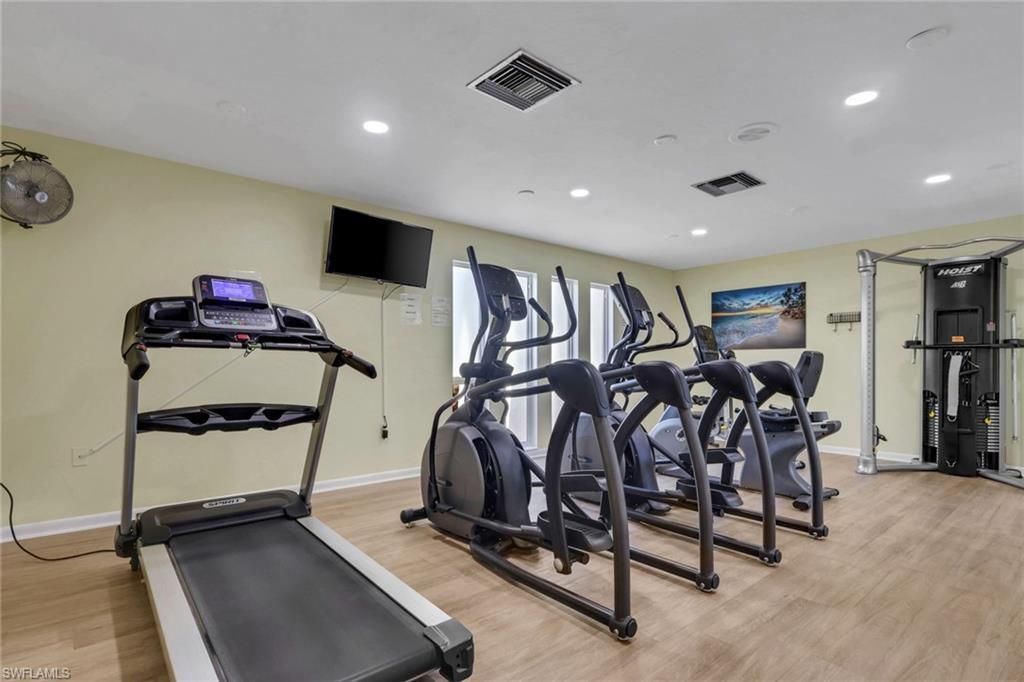 46 Laconia Ct , Fort Myers, FL 33919 Photo