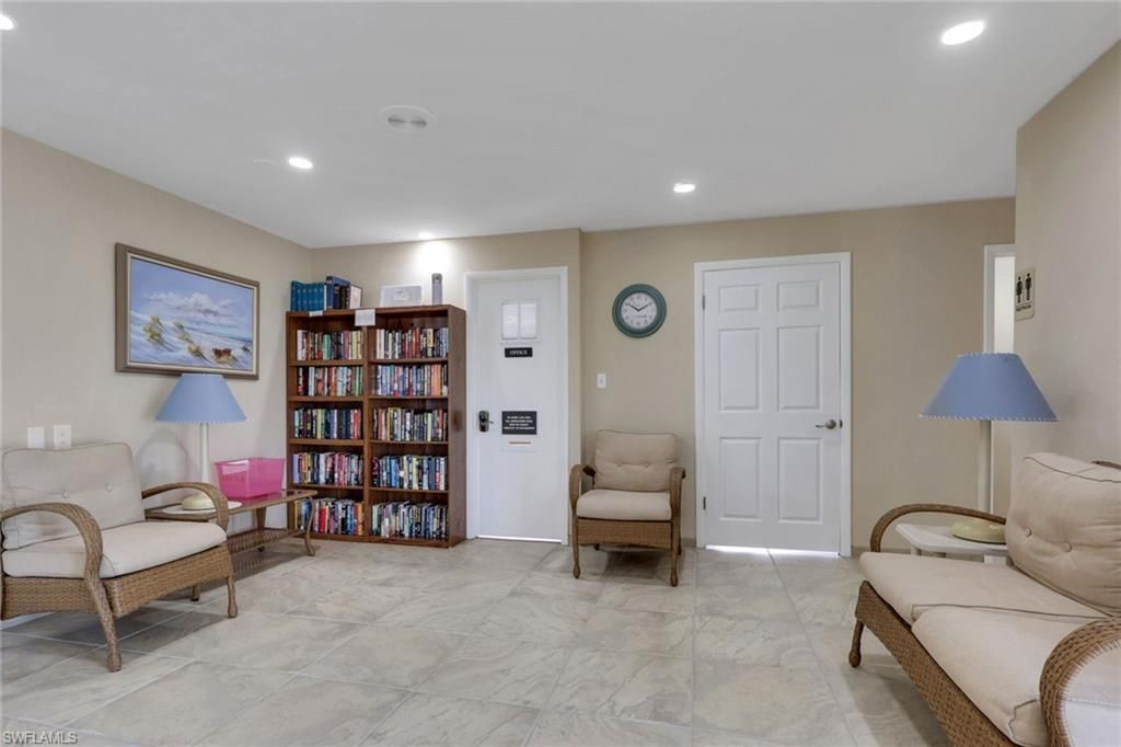 46 Laconia Ct , Fort Myers, FL 33919 Photo