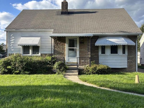3108 Ravenwood Blvd , Toledo, OH 43614