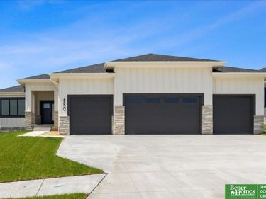 22118 Hampton Drive, Gretna, NE 68028