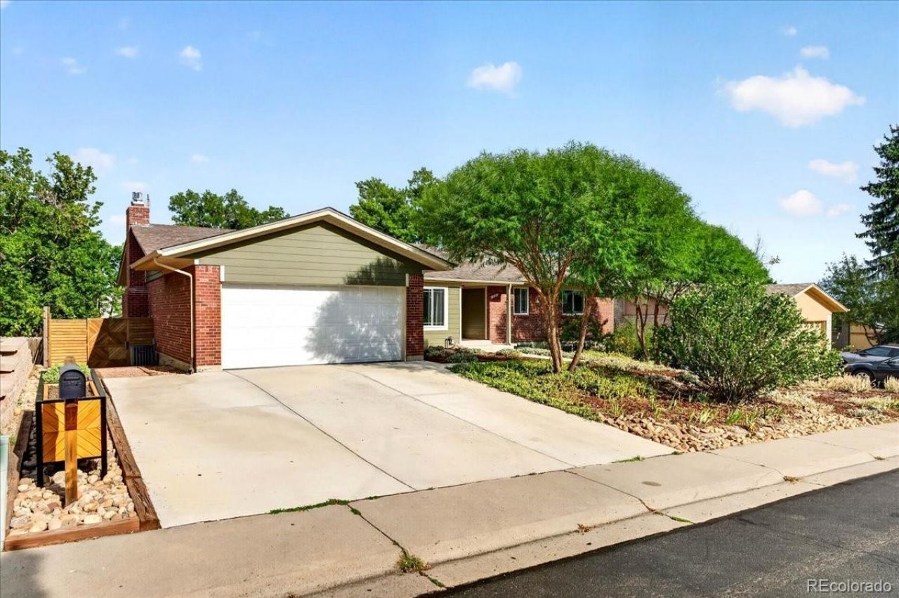 1868 S Alkire Court, Lakewood, CO 80228 Main Photo