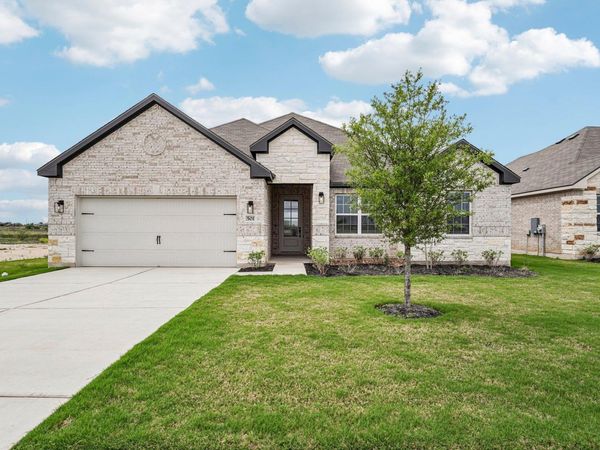 501 W Luna Blue LN, Jarrell, TX 76537