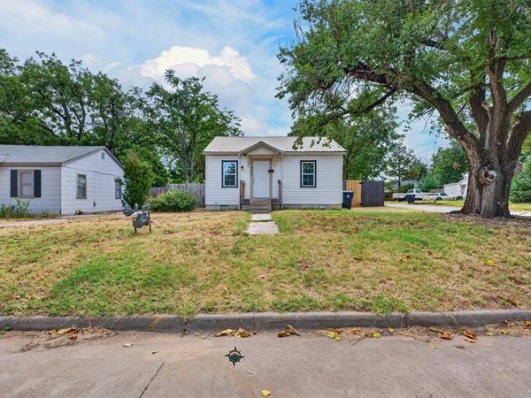4900 N Willow Avenue, Bethany, OK 73008