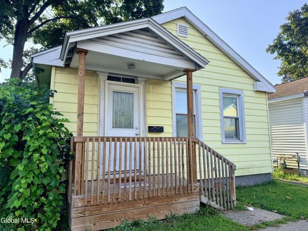 680 5th Avenue, Troy, NY 12182