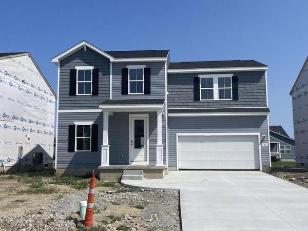924 Creekside Lane , Bowling Green, OH 43402