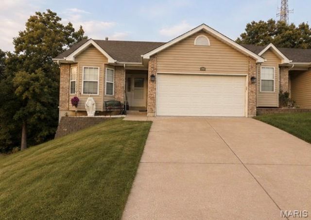 200 Meadowview Drive , Warrenton, MO 63383 Main Photo
