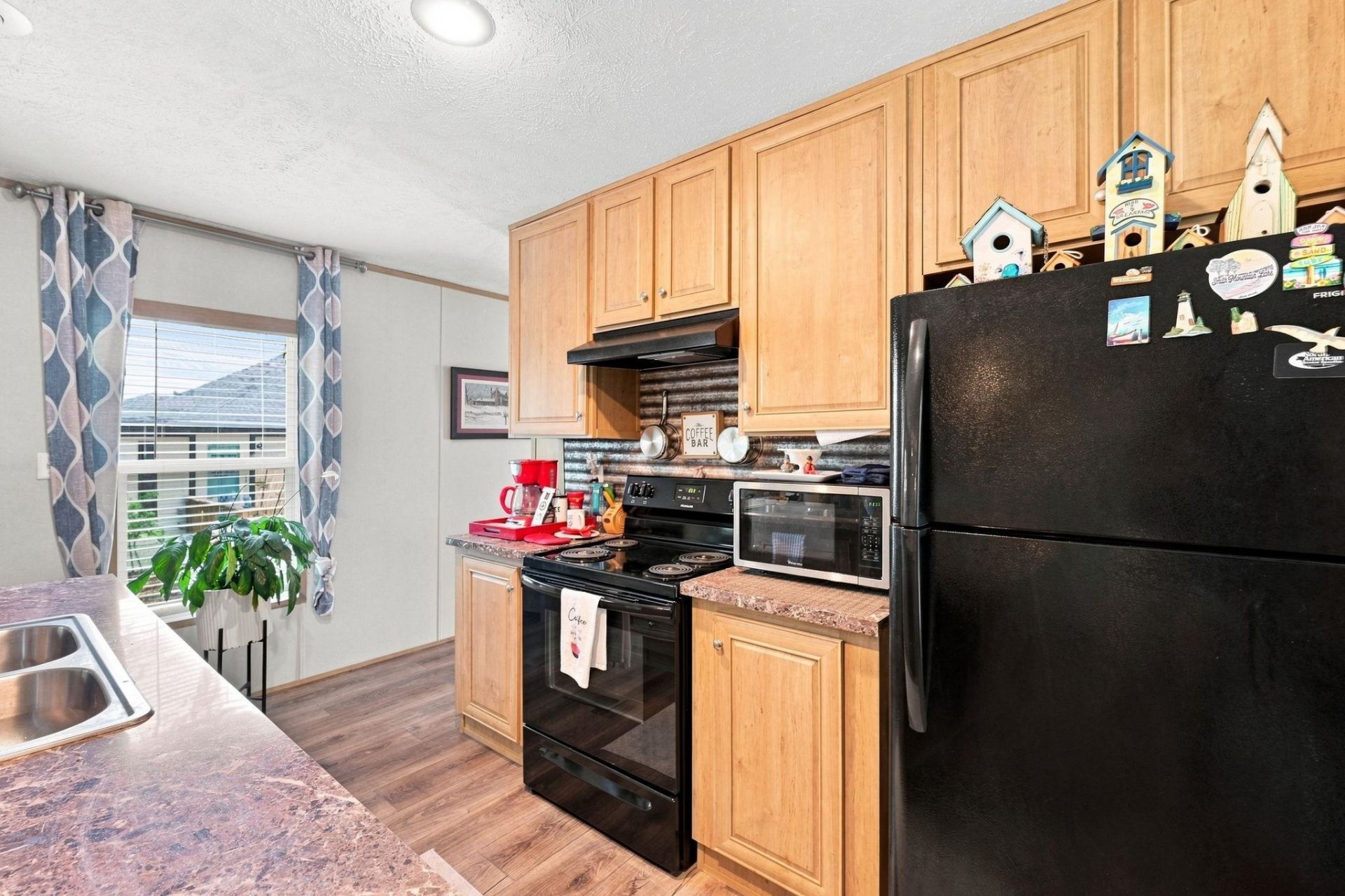 4504 Mallard St. Photo 10