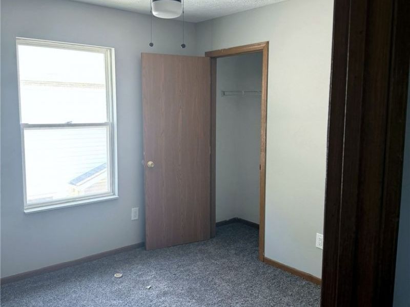 10011 Hulda Avenue, Cleveland, OH 44104 Photo 23