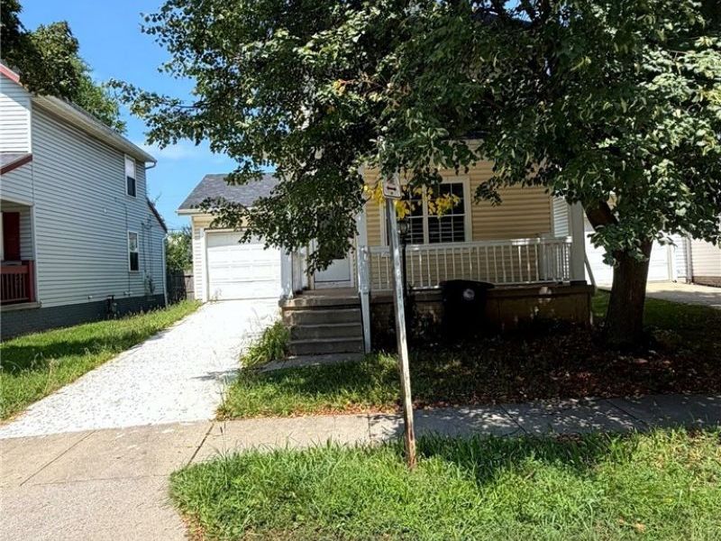 10011 Hulda Avenue, Cleveland, OH 44104 Photo 28