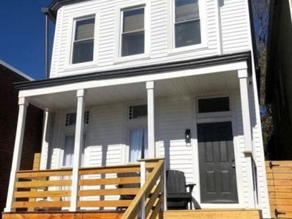 1910 W Main Street , Richmond, VA 23220
