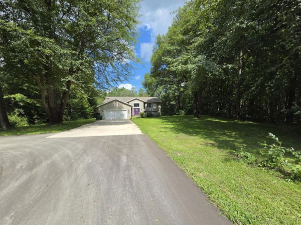 2468 E Michillinda Road, Twin Lake, MI 49457