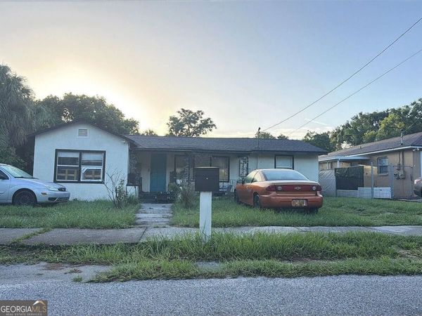 8523 N Mulberry Street, Tampa, FL 33604