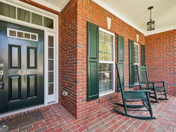 428 Brookes Walk, Woodstock, GA 30188