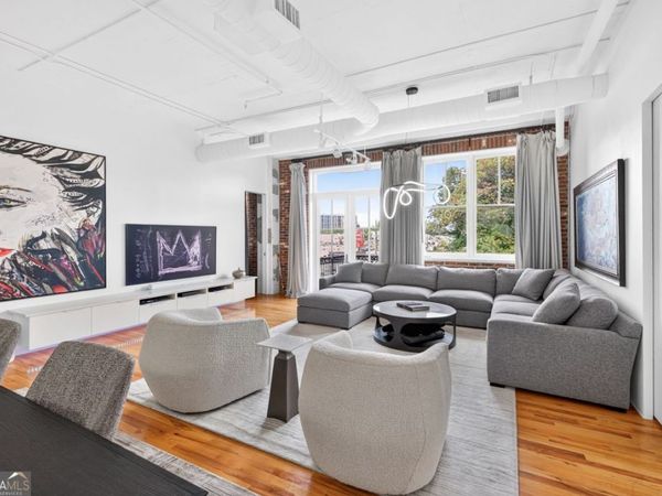3235 Roswell Road, Unit 602, Atlanta, GA 30305