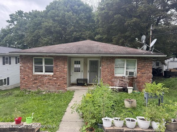 307 Columbia Avenue, Clarks Summit, PA 18411