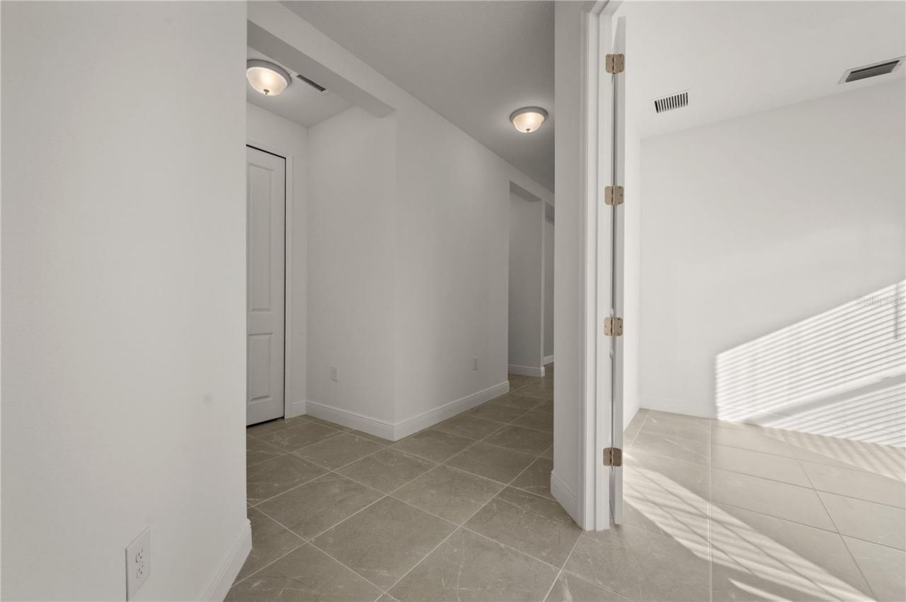 10366 Lake George Avenue, Sarasota, FL 34241 Photo