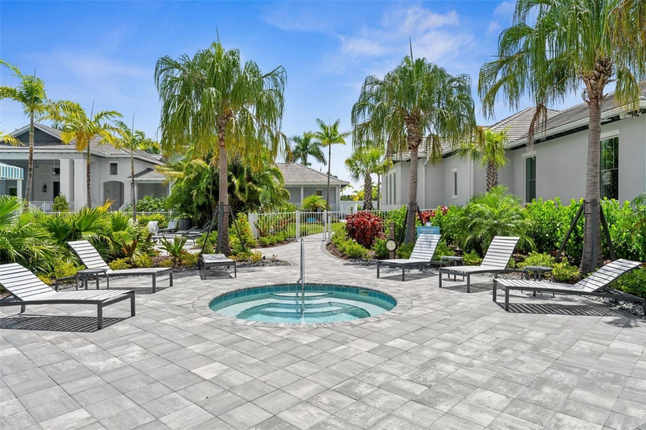 10366 Lake George Avenue, Sarasota, FL 34241 Photo