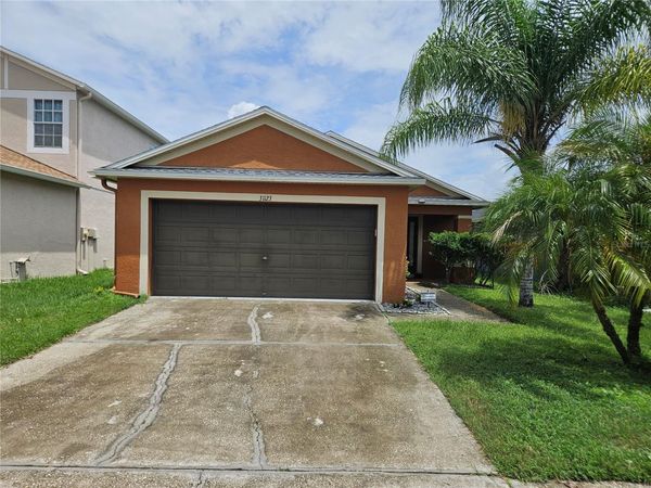 31123 MASENA DRIVE , WESLEY CHAPEL, FL 33545