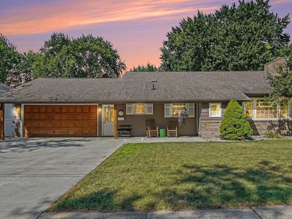 201 Westview Drive, Alma, MI 48801