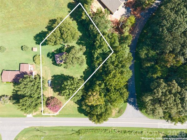 1566 Mocksville Highway , Cleveland, NC 27013
