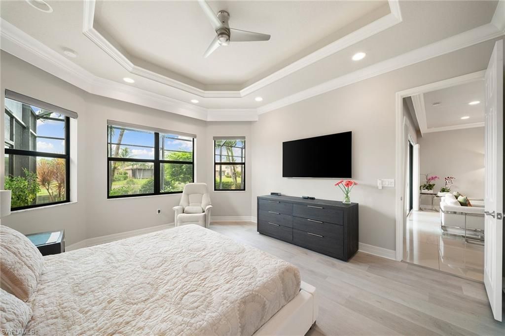 13617 Mandarin Cir, Naples, FL 34109 Photo