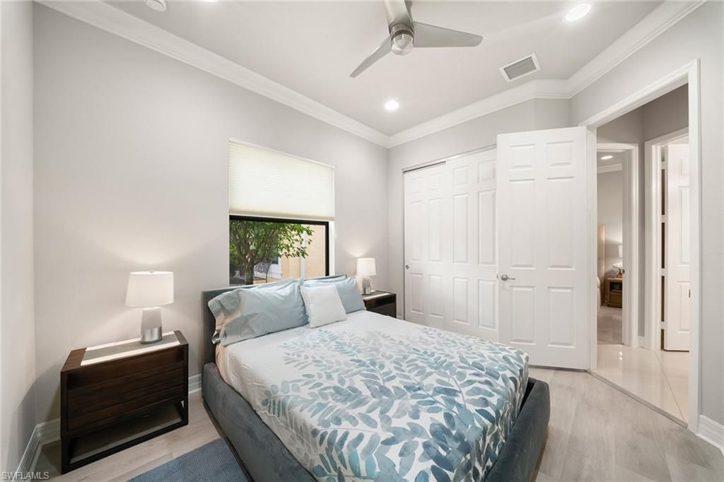 13617 Mandarin Cir, Naples, FL 34109 Photo