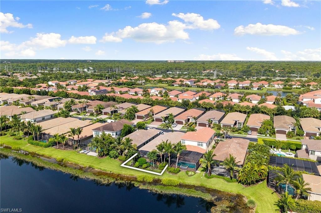 13617 Mandarin Cir, Naples, FL 34109 Photo