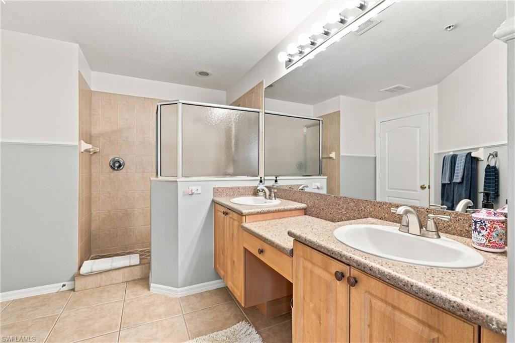 9265 Belleza Way , Unit 204, Fort Myers, FL 33908 Photo